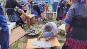 Initiation au dessin de batik sur tissu