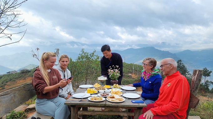 Petit déjeuner chez l'habitant à Mu Cang Chai Petit déjeuner chez l'habitant à Mu Cang Chai